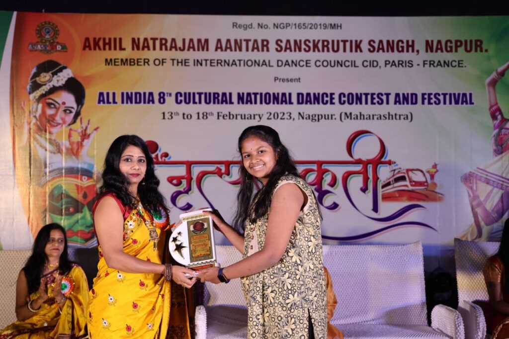 Miss. Mruja Padalkar received second prize in solo junior category