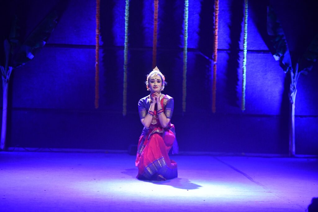Purvai's 4th Arangetram by Ms.Aakanksha Borkar.