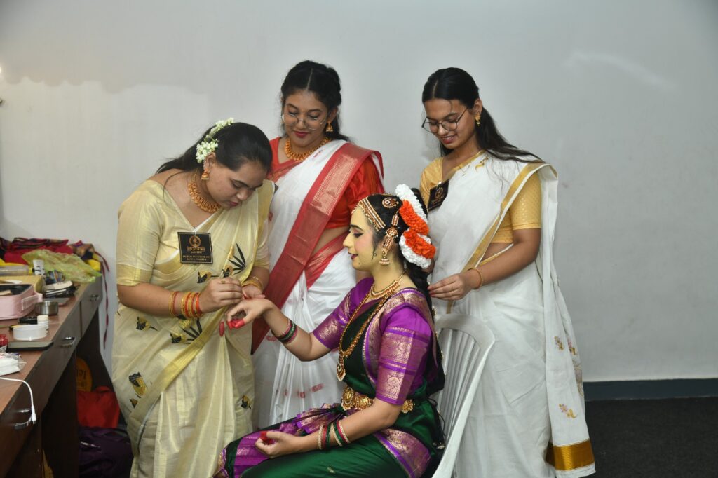 Purvai's 4th Arangetram by Ms.Aakanksha Borkar.